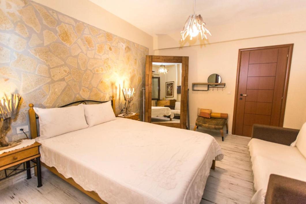 Amaryllis House Apartment ปาร์กา ภายนอก รูปภาพ