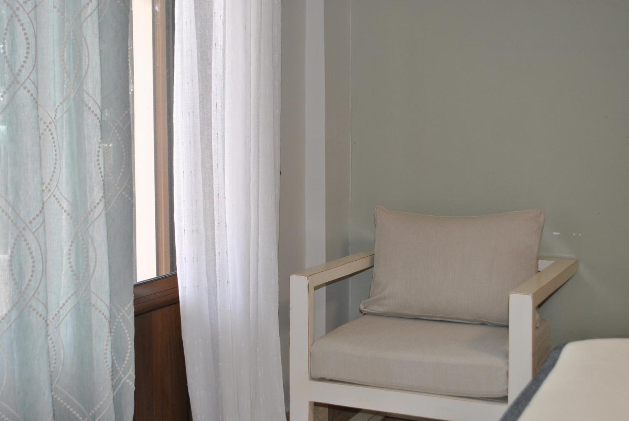 Amaryllis House Apartment ปาร์กา ภายนอก รูปภาพ